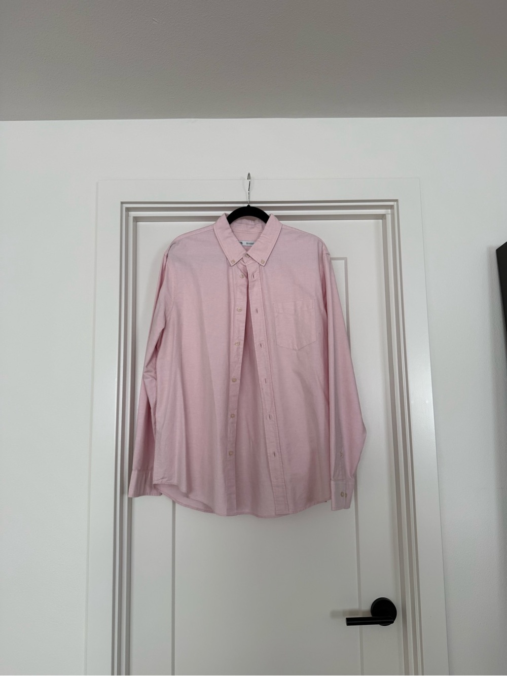 Zara Men's Light Pink Button-Down Shirt